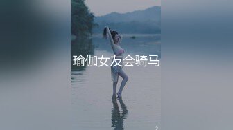 经典高潮，敏感大奶女客户高潮瞬间神经失控