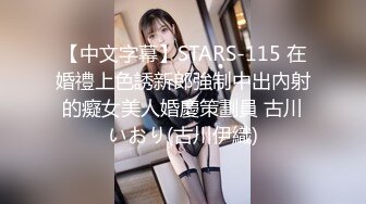  黑丝长腿美女 被无套输出 上位骑乘骚叫不停 奶子哗哗 操的白浆直流