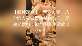 学校女厕偷拍漂亮学妹 想把手机伸进去拍她的脸 被发现了来一脚 辛亏躲的快不然摄像头都踢坏了