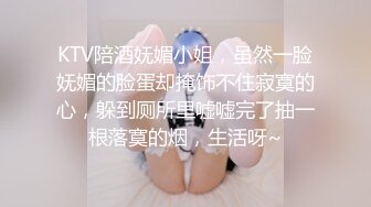 【极品瑜伽教练】，牛仔裤女神，只脱一般裤子是不是更有感觉？