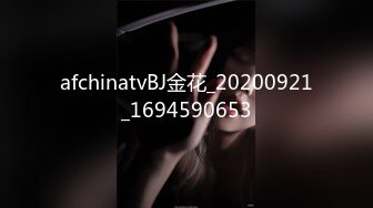 两个女人玩的都可以那么入戏