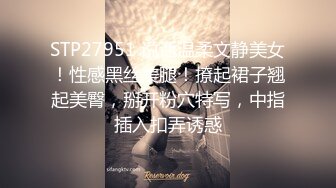 模特私拍 美女模特被猥琐摄影师按在沙发上狂插 完美露脸