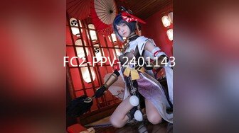 CD大师商场尾随偷拍几个美女裙底风光??白裙美女粉内正面蕾丝花纹微透